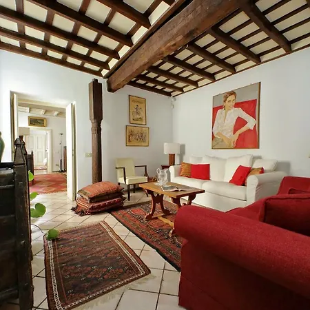 Sangallo Charme Lejlighed *