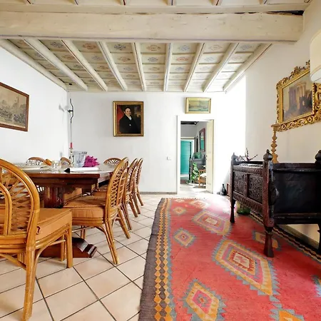 Lejlighed Sangallo Charme *